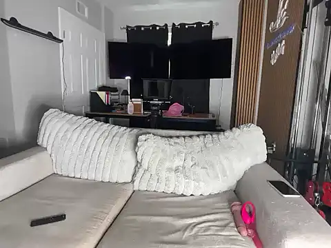 meggsworld online show from March 2026 02:54:02 PM