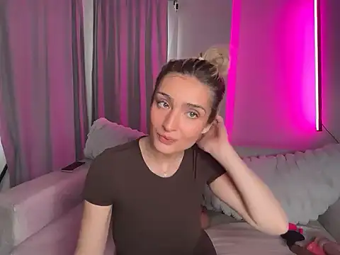Snapshot of meggsworld chatting on May 2026 12:53:02 PM meggsworld online show from May 2026 12:53:02 PM
