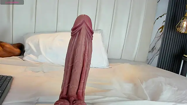 EvaMillins online show from December 2025 04:24:01 AM