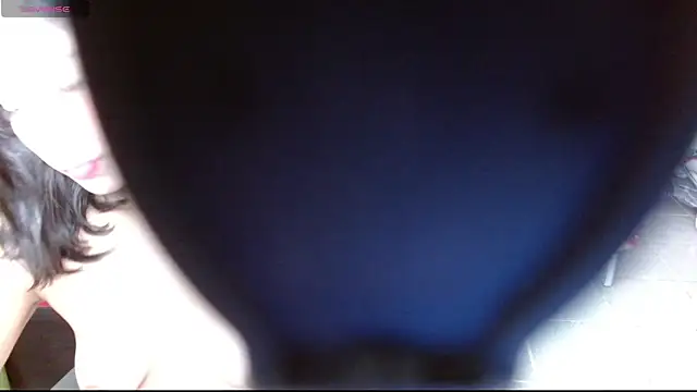 Snapshot of Violett_11 chatting on October 2025 09:01:01 PM Violett 11 online show from October 2025 09:01:01 PM