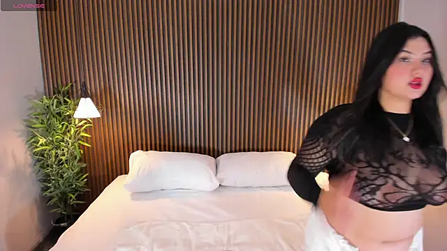 Snapshot of EmilyCortex chatting on March 2025 04:45:02 AM EmilyCortex online show from March 2025 04:45:02 AM