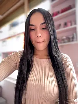 Snapshot of Naatalia chatting on October 2025 05:10:02 PM Naatalia online show from October 2025 05:10:02 PM