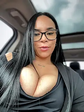 Naatalia online show from April 2026 09:10:02 PM