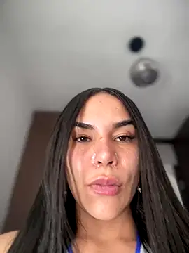 Snapshot of Naatalia chatting on September 2025 08:47:01 PM Naatalia online show from September 2025 08:47:01 PM