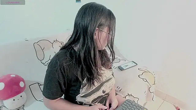 Snapshot of Naoko_7w7 chatting on February 2025 12:58:01 AM Naoko 7w7 online show from February 2025 12:58:01 AM