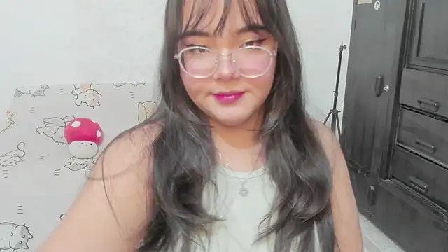 Snapshot of Naoko_7w7 chatting on June 2026 01:32:02 PM Naoko 7w7 online show from June 2026 01:32:02 PM