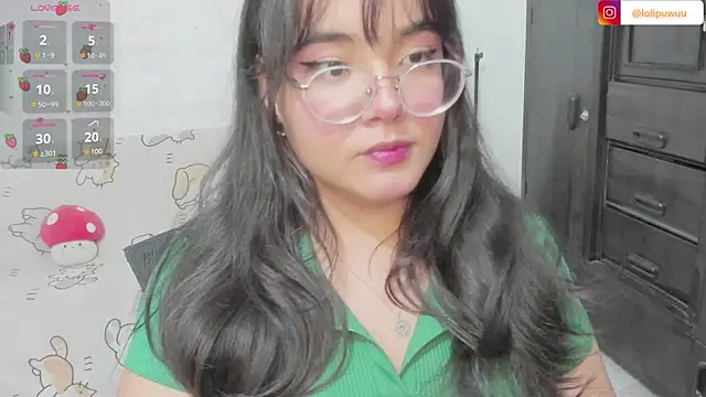 Snapshot of Naoko_7w7 chatting on June 2026 01:36:01 AM Naoko 7w7 online show from June 2026 01:36:01 AM