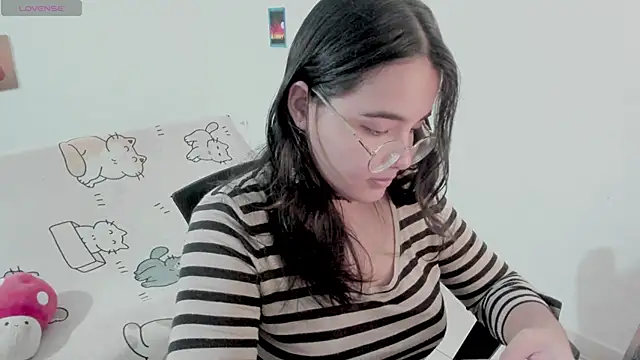 Snapshot of Naoko_7w7 chatting on March 2025 01:21:02 AM Naoko 7w7 online show from March 2025 01:21:02 AM