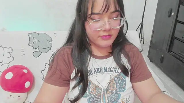 Snapshot of Naoko_7w7 chatting on July 2026 02:51:01 PM Naoko 7w7 online show from July 2026 02:51:01 PM