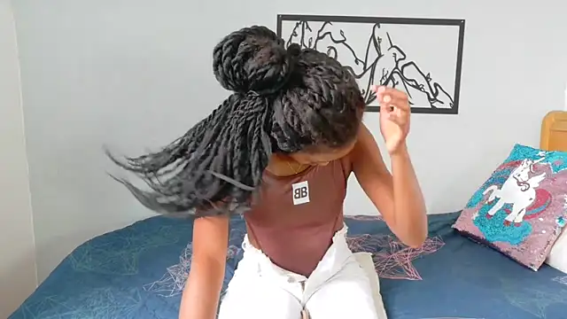 karina-lopez online show from December 2025 02:30:01 PM