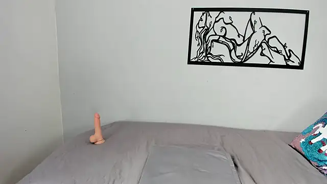 Snapshot of karina-lopez chatting on October 2025 03:24:02 PM karina-lopez online show from October 2025 03:24:02 PM