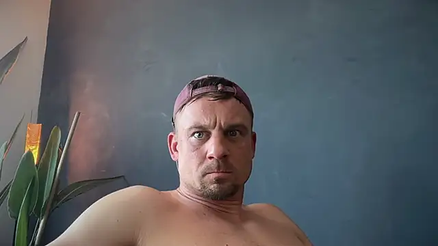 Hagener985 online show from April 2026 04:20:02 PM