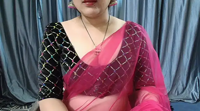 Snapshot of goldiwets chatting on March 2025 02:34:02 PM goldiwets online show from March 2025 02:34:02 PM