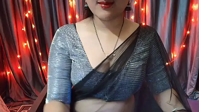 goldiwets online show from October 2025 07:25:01 PM