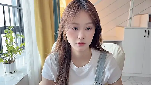 Cassie-20 online show from December 2025 02:21:01 AM