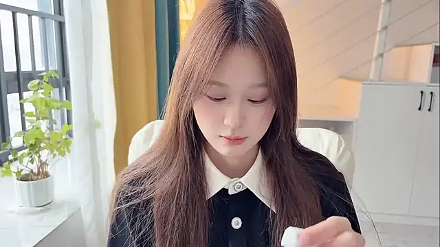 Cassie-20 online show from December 2025 02:40:02 AM