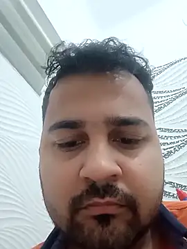 Snapshot of susthovai chatting on November 2025 12:00:01 AM susthovai online show from November 2025 12:00:01 AM