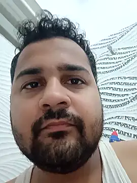 Snapshot of susthovai chatting on November 2025 10:35:01 PM susthovai online show from November 2025 10:35:01 PM