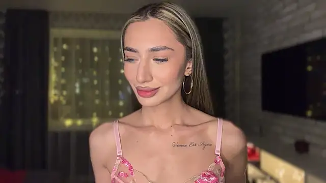 alissadreams online show from February 2026 06:05:01 PM