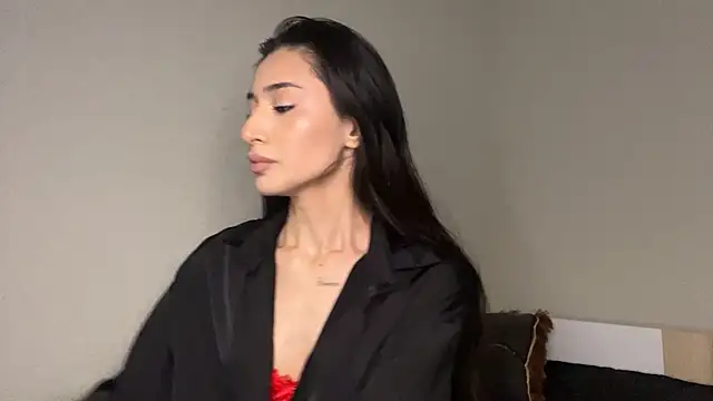 Snapshot of alissadreams chatting on March 2025 05:12:02 AM alissadreams online show from March 2025 05:12:02 AM
