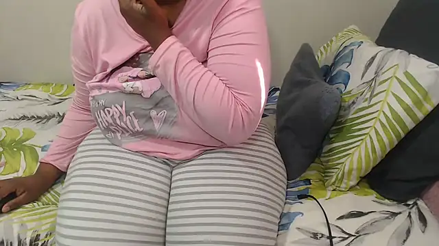 PinkMagic online show from May 2026 01:04:01 PM