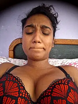 Snapshot of indianpink_lips chatting on May 2026 11:14:02 AM indianpink lips online show from May 2026 11:14:02 AM