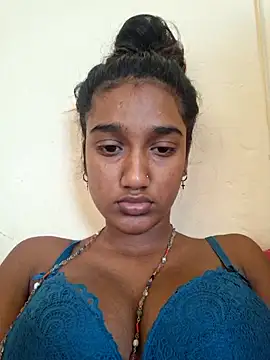 Snapshot of indianpink_lips chatting on September 2025 08:47:01 AM indianpink lips online show from September 2025 08:47:01 AM