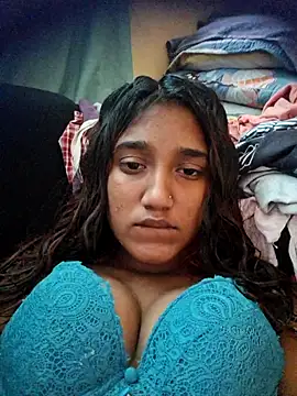 Snapshot of indianpink_lips chatting on June 2026 11:48:01 AM indianpink lips online show from June 2026 11:48:01 AM