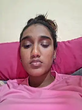 Snapshot of indianpink_lips chatting on October 2025 06:20:01 PM indianpink lips online show from October 2025 06:20:01 PM