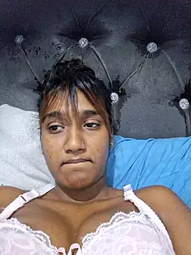 indianpink lips online show from April 2026 04:35:01 PM