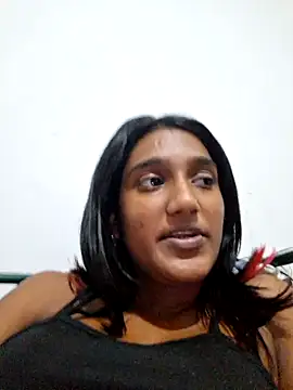 Snapshot of indianpink_lips chatting on March 2025 05:52:01 PM indianpink lips online show from March 2025 05:52:01 PM