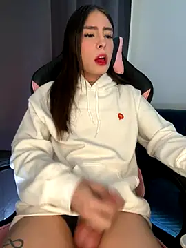 Snapshot of candycami19 chatting on September 2025 04:47:01 PM candycami19 online show from September 2025 04:47:01 PM