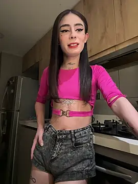 Snapshot of candycami19 chatting on March 2025 11:38:01 PM candycami19 online show from March 2025 11:38:01 PM