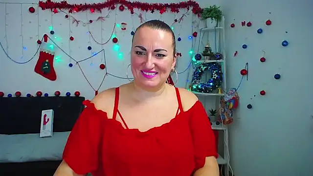 DianaMGG online show from December 2025 06:29:02 PM