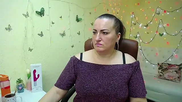 DianaMGG online show from March 2026 06:24:02 AM