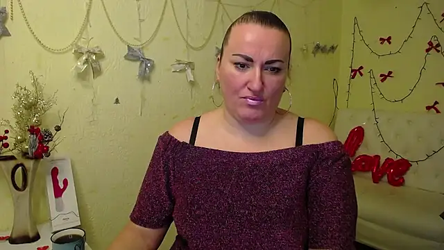 DianaMGG online show from January 2026 06:39:02 AM