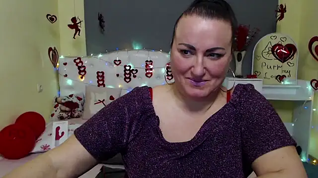 DianaMGG online show from February 2026 09:16:01 AM