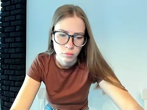 vikky s1 online show from September 2025 10:55:02 AM