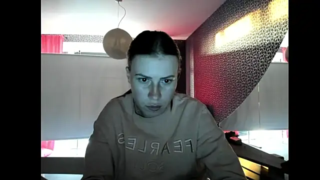 vikky s1 online show from March 2025 11:33:01 AM