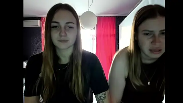 vikky s1 online show from March 2025 03:20:01 PM