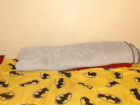 Karishma99  online show from March 2026 04:41:01 AM