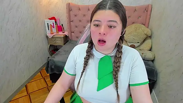 Lianngrace online show from May 2026 02:46:01 PM