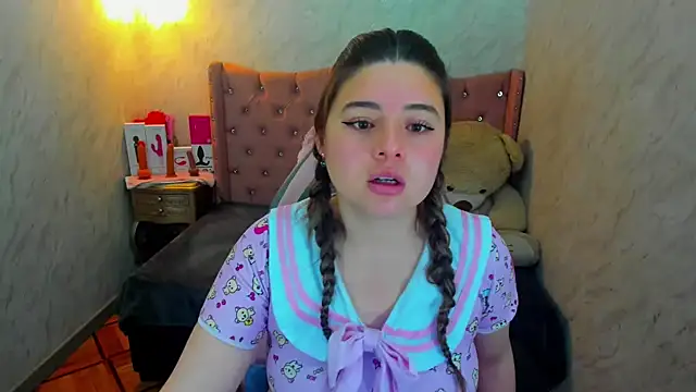 Lianngrace online show from September 2025 01:55:01 PM