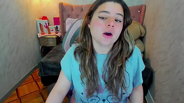 Lianngrace online show from September 2025 02:05:01 PM