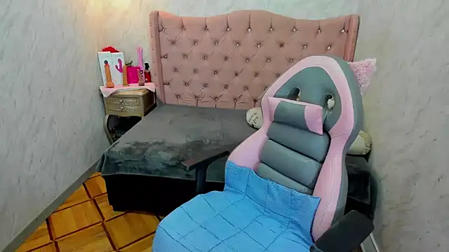 Lianngrace online show from March 2026 02:44:02 PM