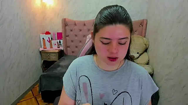 Lianngrace online show from November 2025 02:10:01 PM