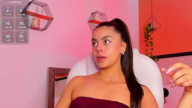 Bella walker  online show from April 2026 04:13:02 PM