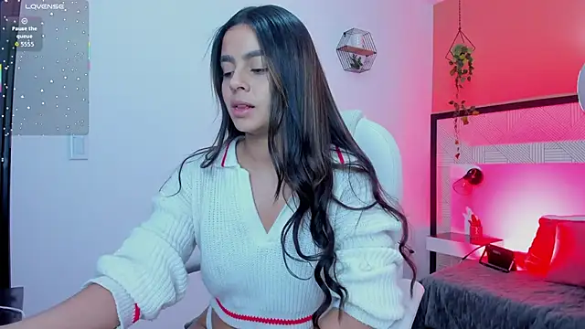 Bella walker  online show from February 2026 07:58:02 PM