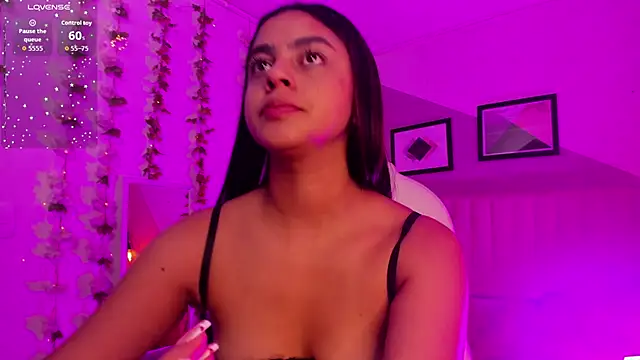 Bella walker  online show from November 2025 08:09:01 PM