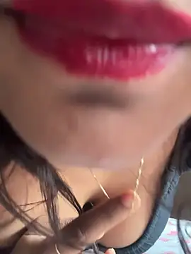 naughtysaraaa online show from July 2026 05:02:02 AM